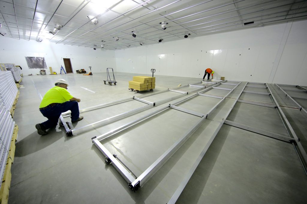 Pipp Mobile Vertical Racking System Carriage Installation - Pipp ...